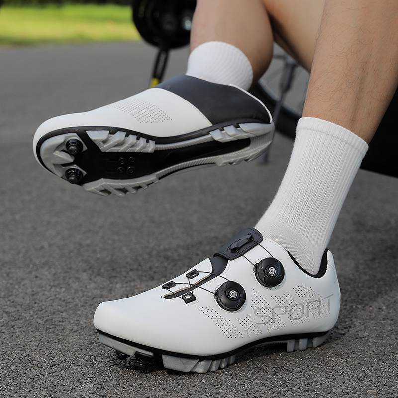 Buty rowerowe oddychające MTB  – Mountain Biking A Sport recenzja i cena